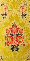 Halki Bouquet Greek metallic brocade (yellow/gold with red)