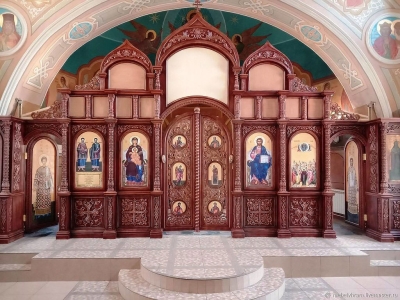 Carved church iconostasis - V1